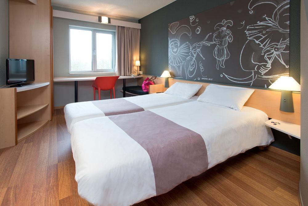 Hotel Ibis Aalst Zewnętrze zdjęcie